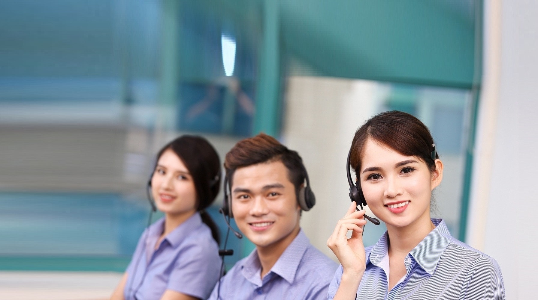Liên hệ với Ray Esports