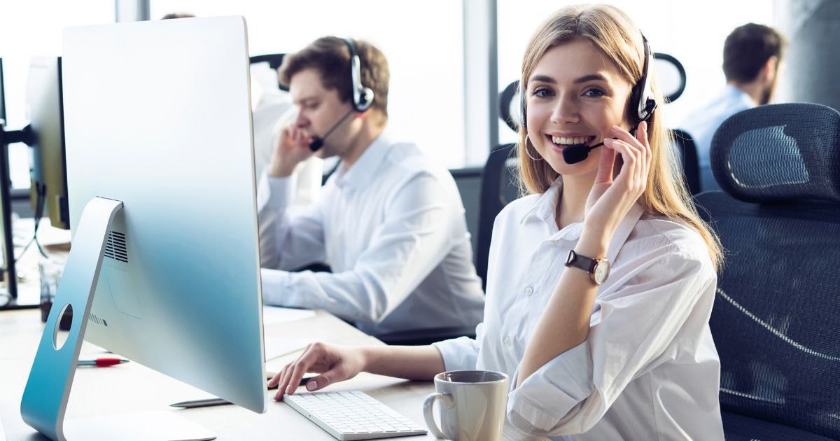 Người dùng có thể liên hệ với đội ngũ Ray Esports thông qua các kênh hỗ trợ